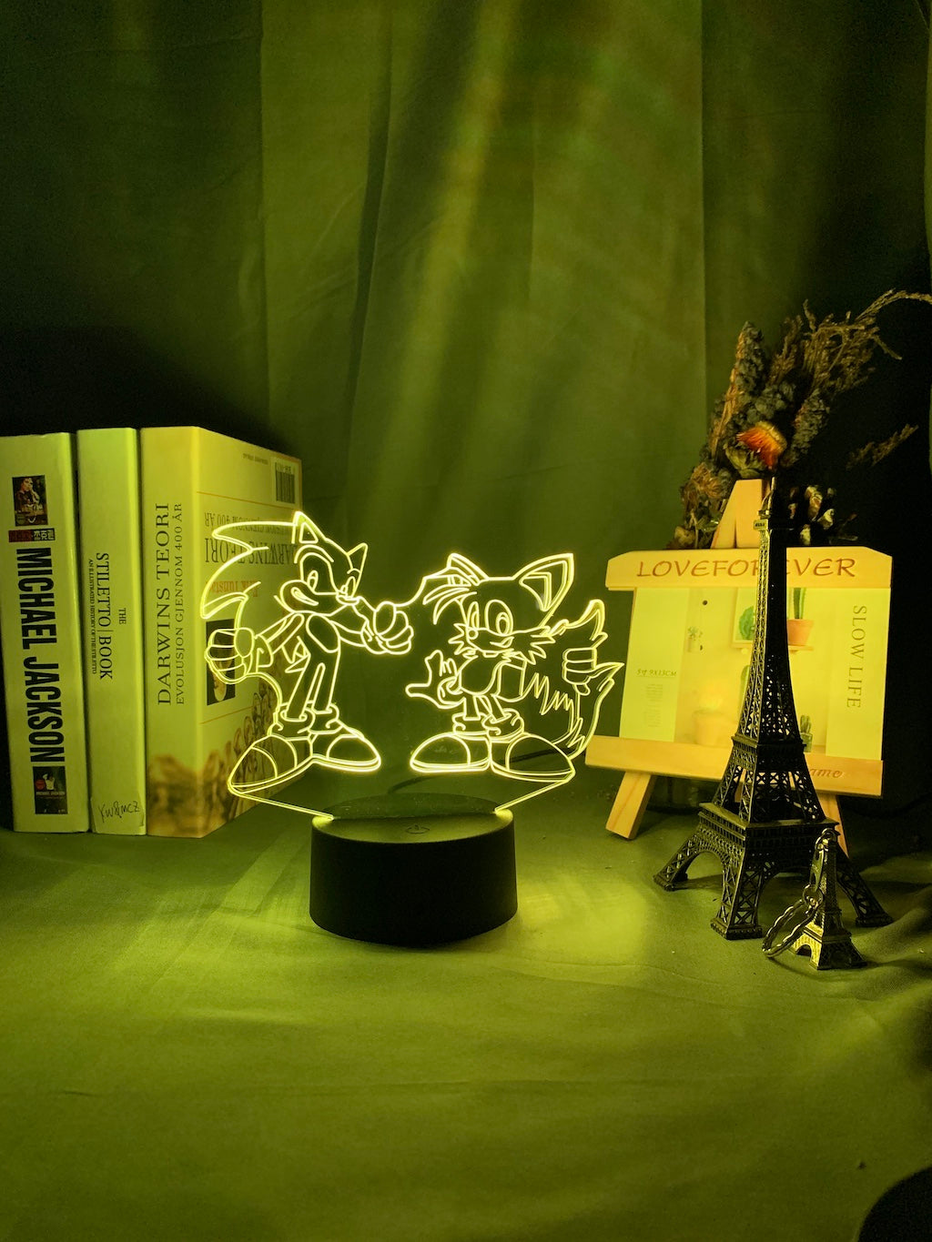 Sonic: The Hedgehog and Tails Nightlight iLightBox 3D™ Lamp